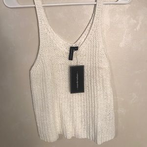 White knitted tank top